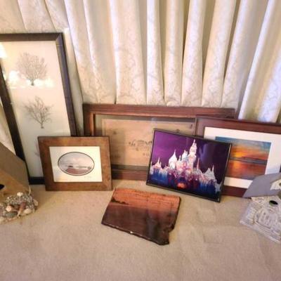 #9542 â€¢ 6 Pieces Of Framed Artwork, 2 Bird Houses
