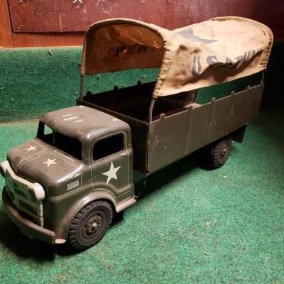 #8584 â€¢ Vintage Marx Lumar US Army Truck with Canvas Top
