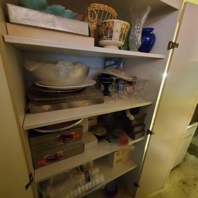#9552 • Glasswear, Plated Silver Peices, Plastic Cups And More