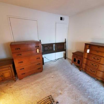 #2600 â€¢ Dressers, Nightstands, Headboard
