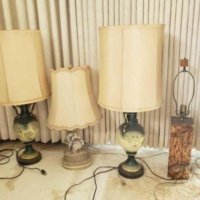 #2092 â€¢ 4 Lamps
