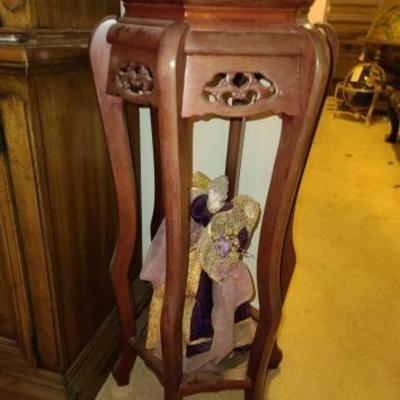 #14034 • End Table