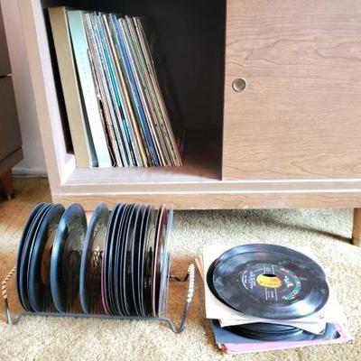 #13040 • Approx 80 Records