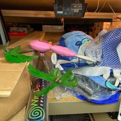 #9556 â€¢ Outdoor Umbrella, Flamingo Welcome Sign, Towel and More
