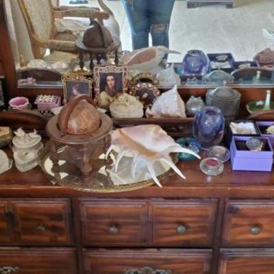 #9062 • Picture Frames, Figurines, Jewelry Boxes, and More!