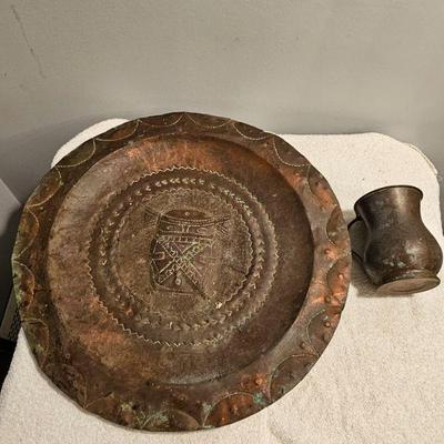 https://www.auctionninja.com/stress-free-estate-services-llc/sales/details/splendid-spencer-ma-estate-antiques-jewelry-art-fine-glass-and...