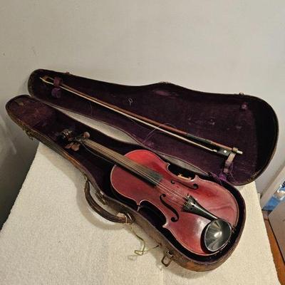https://www.auctionninja.com/stress-free-estate-services-llc/sales/details/splendid-spencer-ma-estate-antiques-jewelry-art-fine-glass-and...