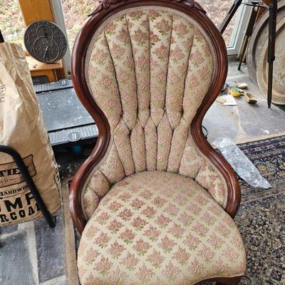 https://www.auctionninja.com/stress-free-estate-services-llc/sales/details/splendid-spencer-ma-estate-antiques-jewelry-art-fine-glass-and...