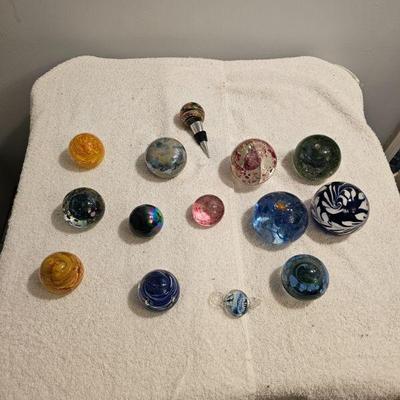 https://www.auctionninja.com/stress-free-estate-services-llc/sales/details/splendid-spencer-ma-estate-antiques-jewelry-art-fine-glass-and...