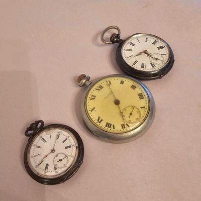 https://www.auctionninja.com/stress-free-estate-services-llc/sales/details/splendid-spencer-ma-estate-antiques-jewelry-art-fine-glass-and...
