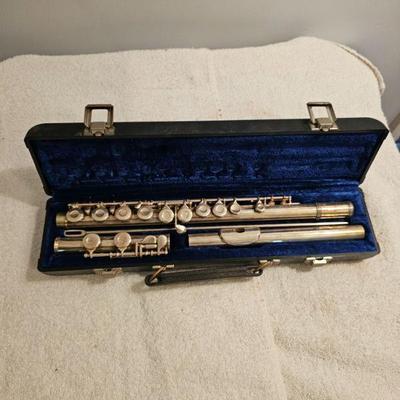 https://www.auctionninja.com/stress-free-estate-services-llc/sales/details/splendid-spencer-ma-estate-antiques-jewelry-art-fine-glass-and...