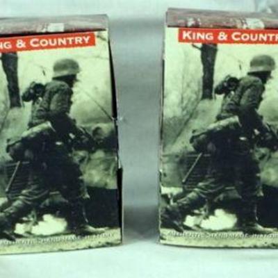 1047	KING & COUNTRY WWII METAL SOLDIERS GROUP OF 4 IN BOXES
