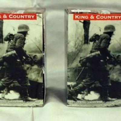1049	KING & COUNTRY WWII METAL SOLDIERS GROUP OF 4 IN BOXES
