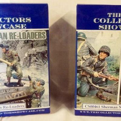 1107	COLLECTORS SHOWCASE WWII MINIATURE SOLDIERS BOXED SETS 
