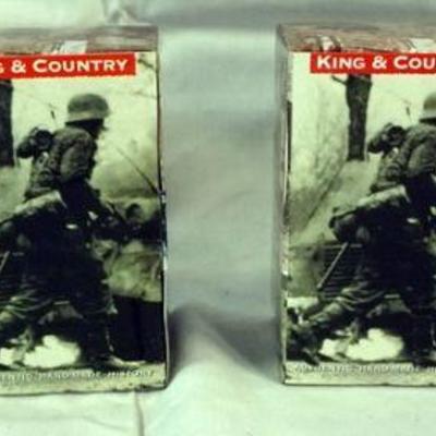 1054	KING & COUNTRY WWII METAL SOLDIERS GROUP OF 4 IN BOXES
