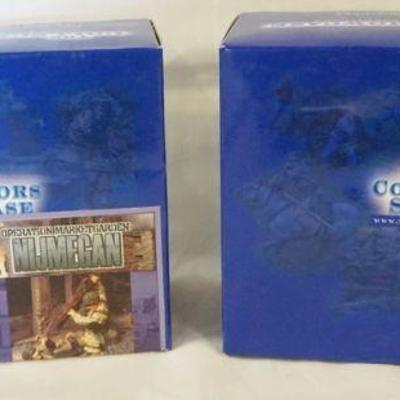 1100	COLLECTORS SHOWCASE WWII MINIATURE SOLDIERS BOXED SETS LOT OF 2
