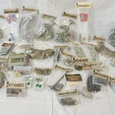 1302	LARGE LOT OF BUILD-A-RAMA WWII DIORAMA ACCESSORIES
