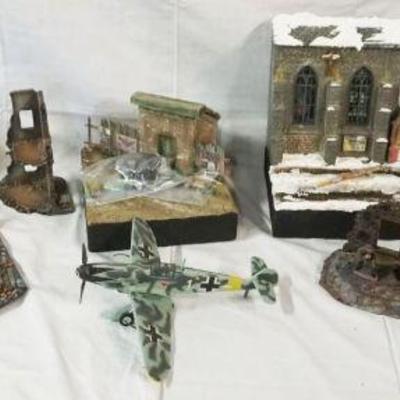 1297	LARGE ASSORTMENT WWII DIORAMA SCALE BUILDINGS
