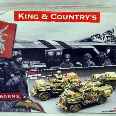 1152	KING & COUNTRY WWII MG 001 RECCE SQUADRON JEEP
