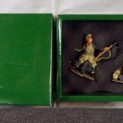 1141	KING & COUNTRY WWII METAL TOY SOLDIERS BOXED DD37

