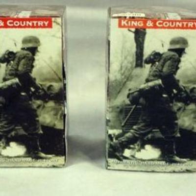 1050	KING & COUNTRY WWII METAL SOLDIERS GROUP OF 4 IN BOXES
