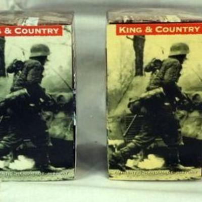 1051	KING & COUNTRY WWII METAL SOLDIERS GROUP OF 4 IN BOXES
