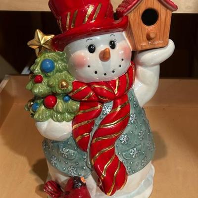 Radio cookie jar. 