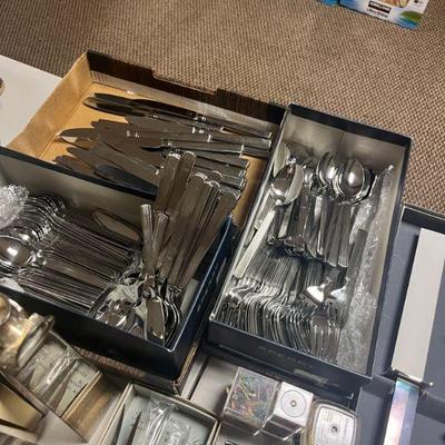 FLATWARE