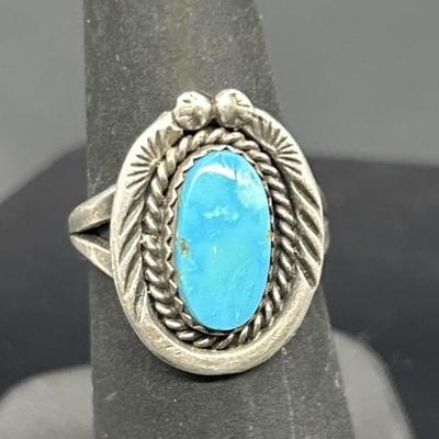 925 Silver w/ Turquoise Ring, Size 6, TW 5.68g