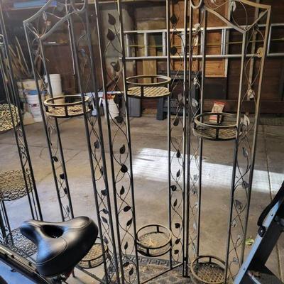 Wire room dividers 
