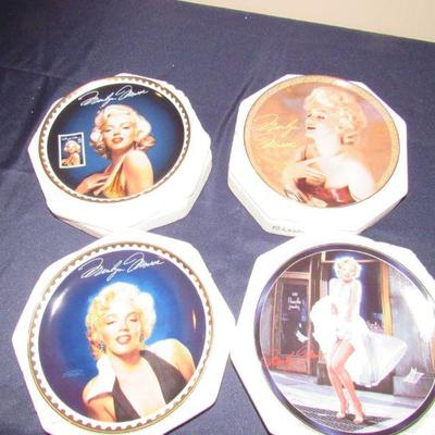Marilyn Monroe plates