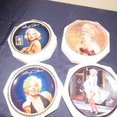 Marilyn Monroe plates