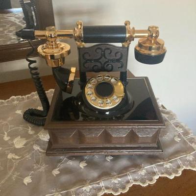 Deco Tel Rotary Phone