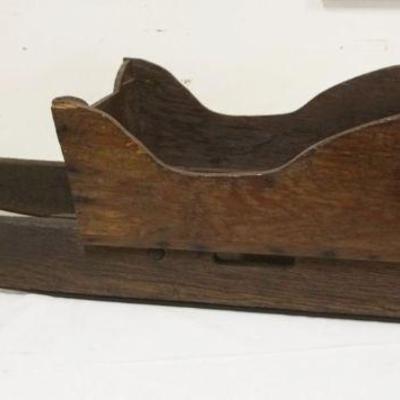 1153	ANTIQUE PRIMITIVE CHILDS SLED, APPROXIMATELY 39 IN X 12 IN X 10 IN HIGH
