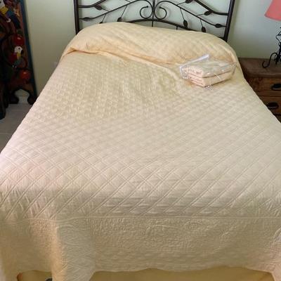 Full size SOLD (mz)