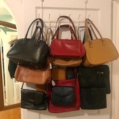 CALLING ALL PURSE ADDICTS!!!! This sale has a fantastic collection of fine ladies handbags, purses, and evening bags. Many of these are...