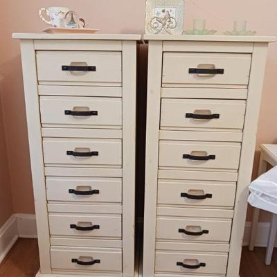 Twin lingerie chests in creamy white