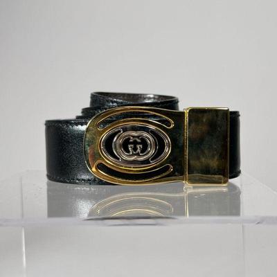 GUCCI BELT | Black leather Gucci Italy belt with gold metal buckle. - l. 45 x w. 1.25 in
