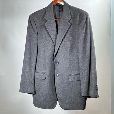 JOSEPH & LYMAN MEN'S CASHMERE COAT | Fine, very soft men's jacket. Dark gray cashmere, single-breasted coat with two pockets. - l. 32 x...
