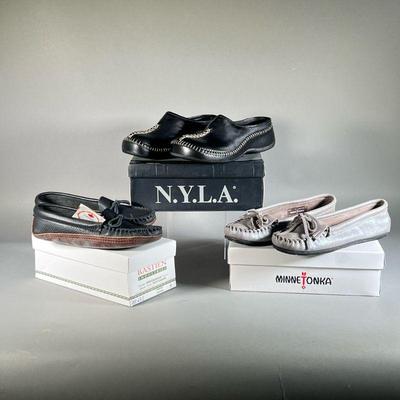 (3PC) (NEW) LOT OF MOCCASINS | Includes; Bastien Industries brown and black moccasins size 8; silver Minnetonka flats size 9; and...