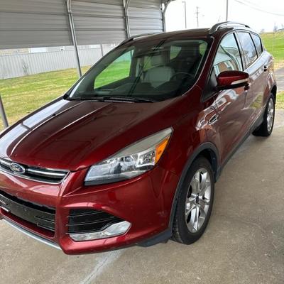 Ford Escape Miracle with only 42k miles approximately 