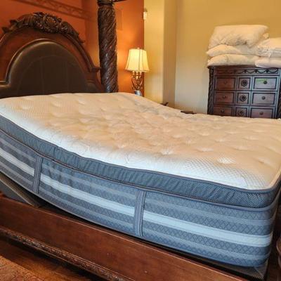 2 Twin or King Side By Side Beautyrest SmartMotion Base 1.0 Adjustable Bed Frame - each twin comes w/ remote, works great ($250EA.)