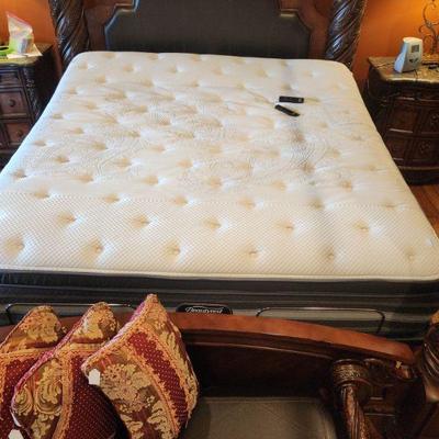 King Beautyrest "Black" Mattress "Christabel Ultimate Plush Pillow Top" - high quality, very clean, w/ matching...