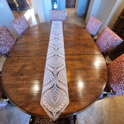 Gorgeous Walnut Dining Table w/ 2 Leaves - kept in formal dining area, great condition, 72