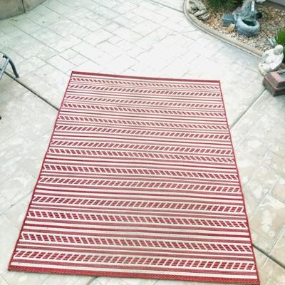 Contemporary area rug