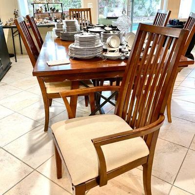 Dining room table & chairs MCM style
