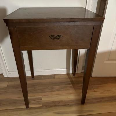 Sewing table