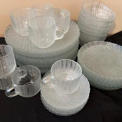 Clear glass dinnerware