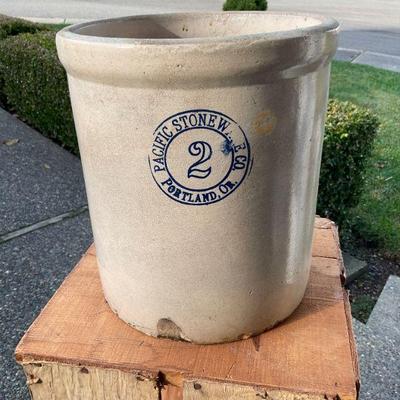 Vintage 2 Gallon Pacific Stoneware Crock