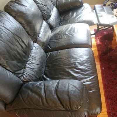 Black Leather Sofa (90Ã—36Ã—38")